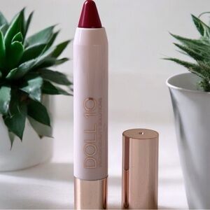 Doll10 lip crayon